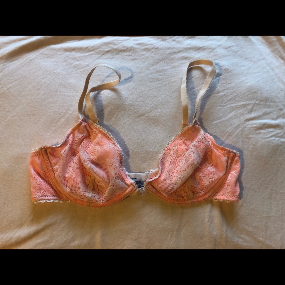 Gap Body peach and cream bra